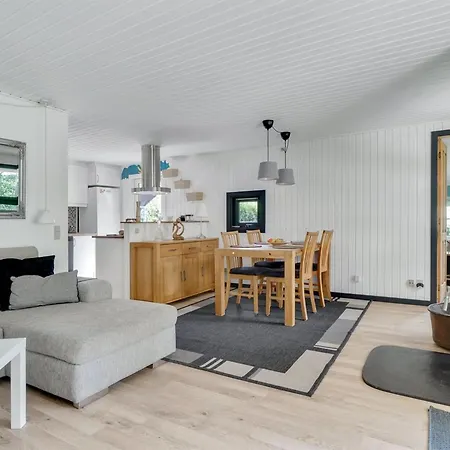 Maiken - 1-5km From The Sea By Interhome Feriehus Føllenslev