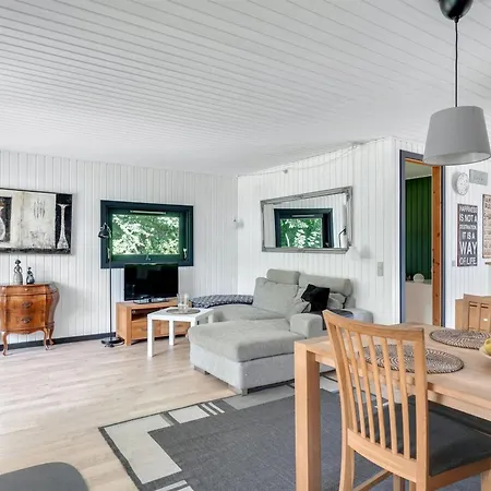 Maiken - 1-5km From The Sea By Interhome Feriehus Føllenslev